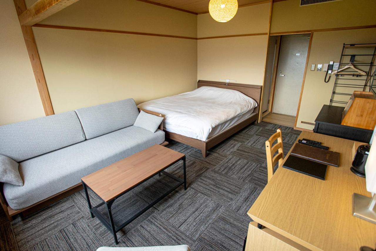 饭山市 户狩温泉阿尔宾广场旅馆酒店 外观 照片