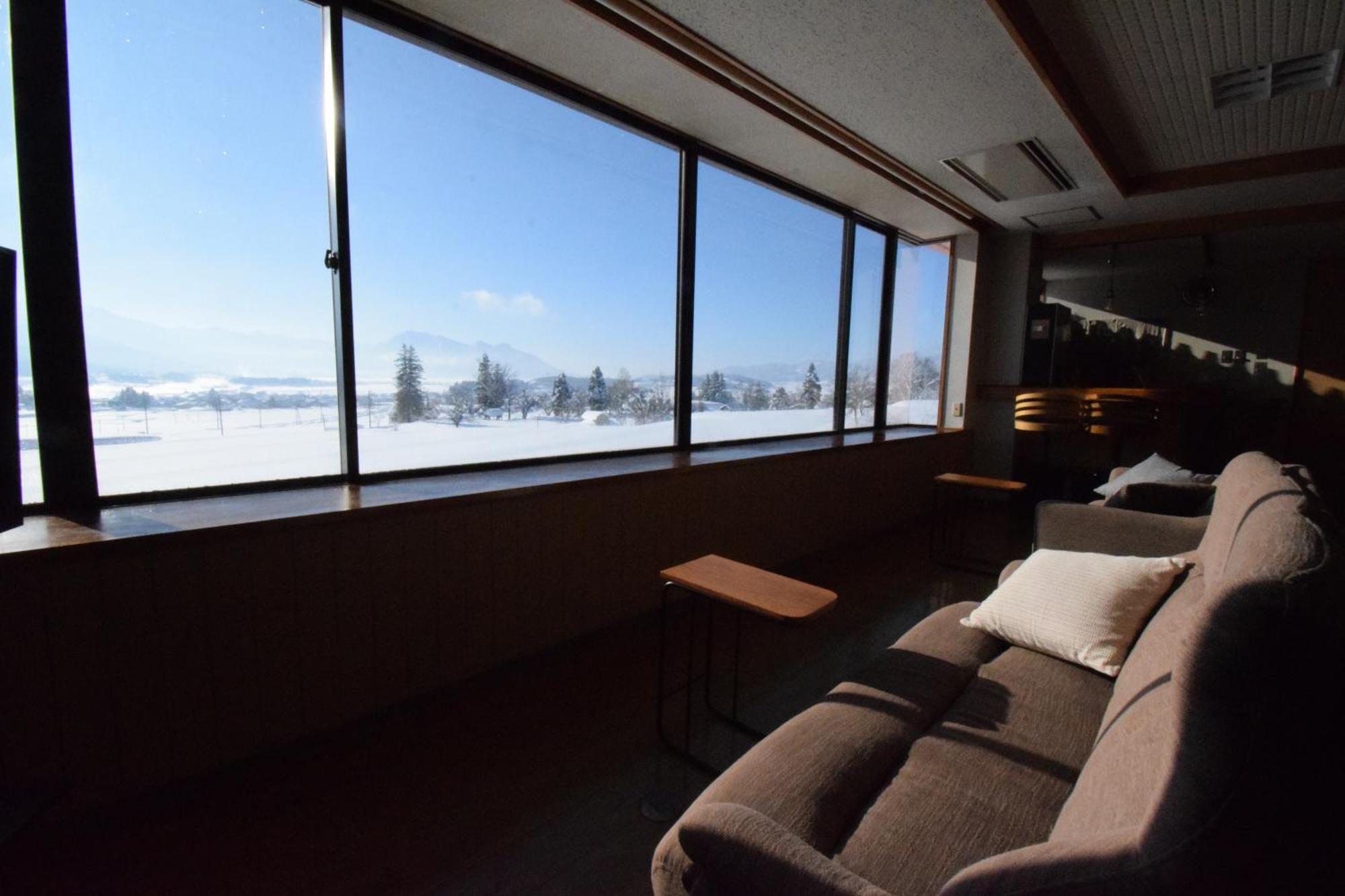 饭山市 户狩温泉阿尔宾广场旅馆酒店 外观 照片